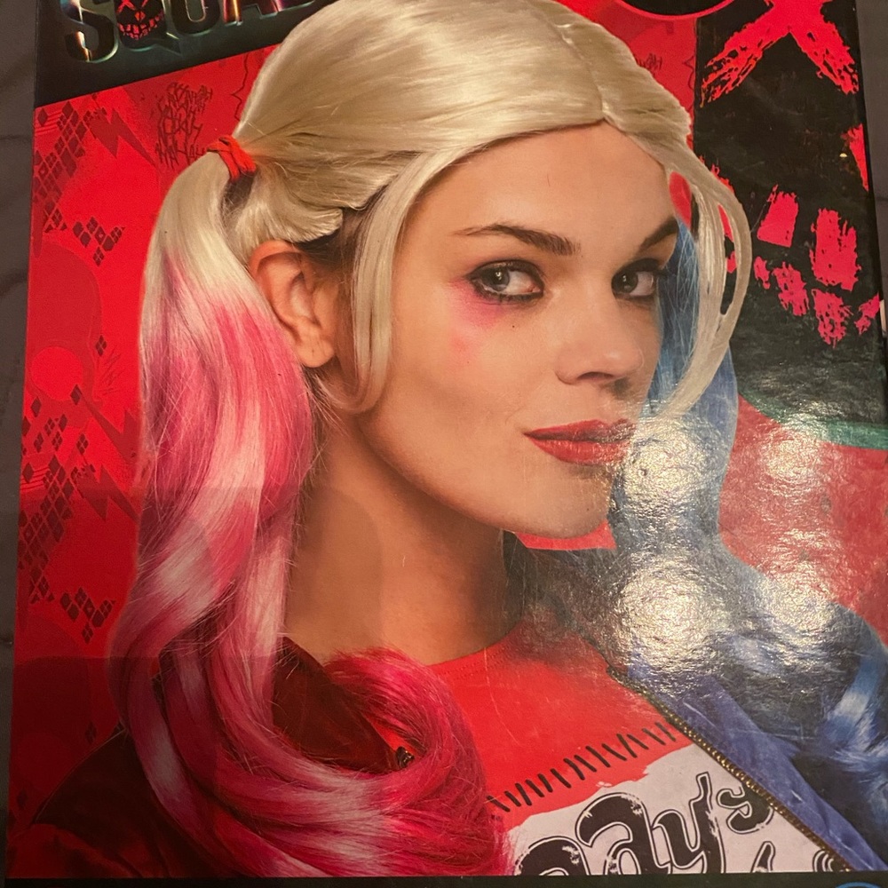 Harley Quinn wig